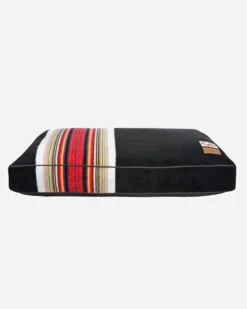 ACADIA NATIONAL PARK PET BED - NAPPER