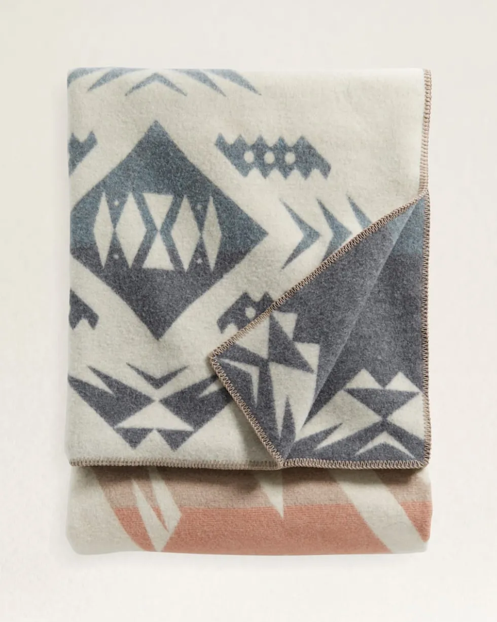 AGATE BEACH BLANKET