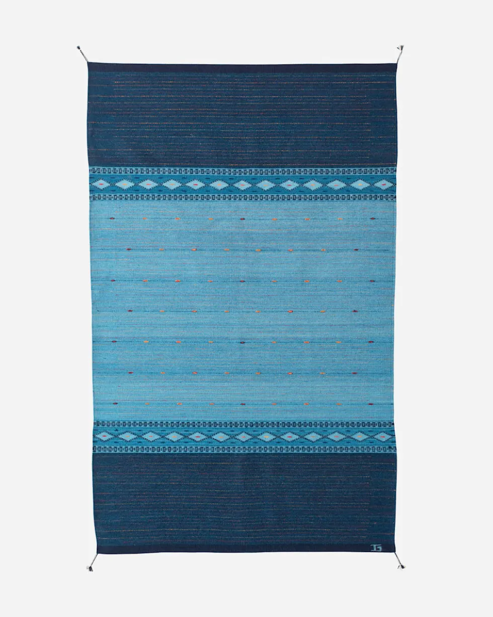 BLUE OCEAN RUG