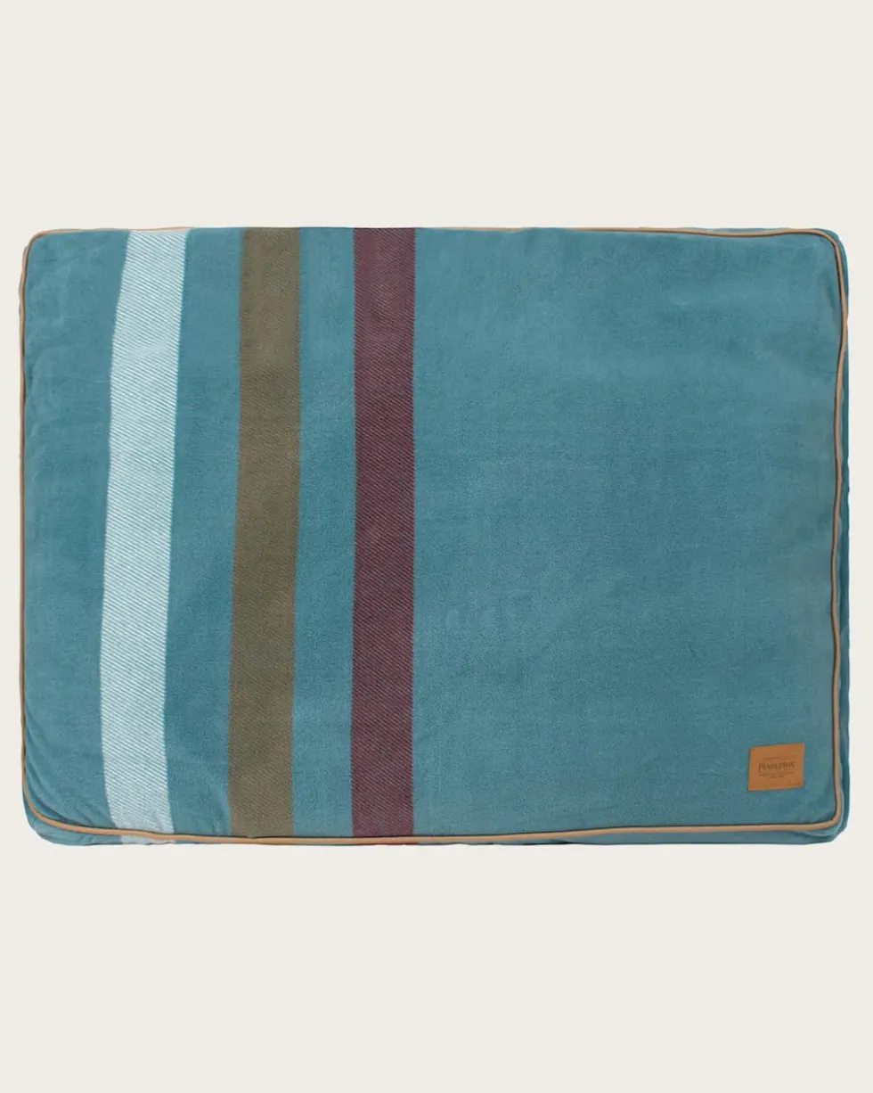 CABIN STRIPE PET BED - NAPPER