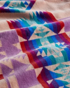 CHIEF JOSEPH HOODED KIDS' TOWEL