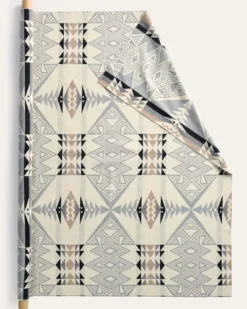 DIAMOND RIDGE HEAVYWEIGHT JACQUARD FABRIC