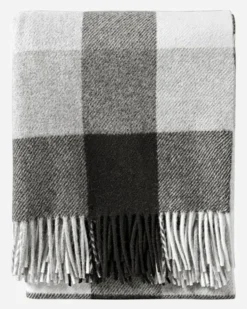 ECO-WISE WOOL FRINGED THROW