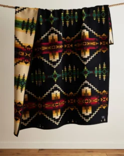 FOUR CORNERS BLANKET