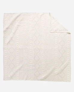GANADO COTTON MATELASSE COVERLET