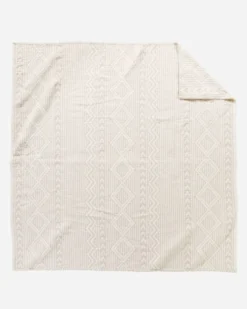 GANADO COTTON MATELASSE COVERLET