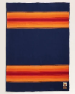 GRAND CANYON NATIONAL PARK THROW WITH CARRIER