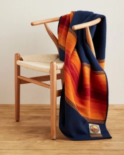 GRAND CANYON NATIONAL PARK THROW WITH CARRIER