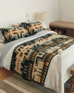 HARDING JACQUARD BLANKET