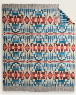 HARDING STAR FRINGED THROW