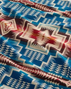 HARDING STAR FRINGED THROW