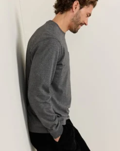 MEN'S LONG-SLEEVE DESCHUTES POCKET TEE