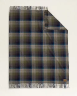 MOTOR ROBE THROW WITH LEATHER CARRIER