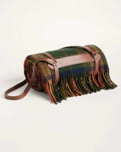 MOTOR ROBE THROW WITH LEATHER CARRIER