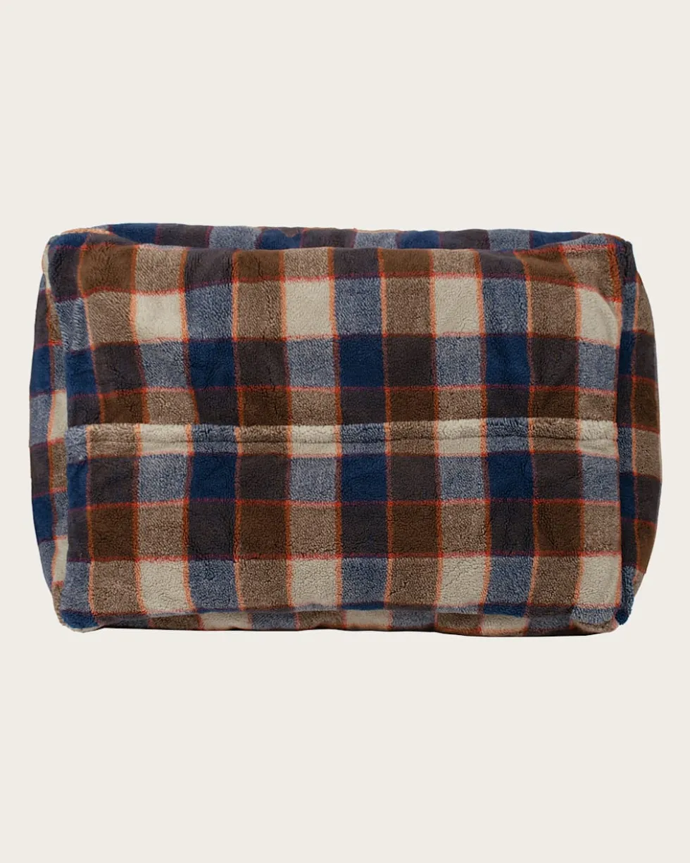 MOUNTAIN PLAID PET BED - KUDDLER