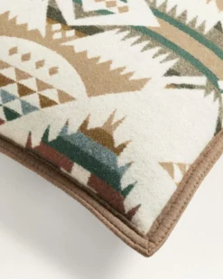 NEHALEM PILLOW