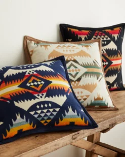 NEHALEM PILLOW