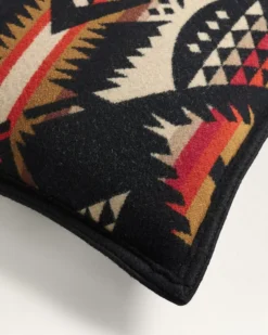 NEHALEM PILLOW