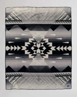 NIKE N7 SEVEN PEAKS BLANKET