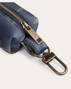 PET WASTE BAG HOLDER