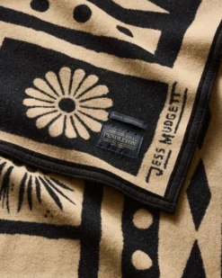 SARATOGA BLANKET