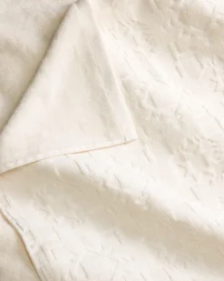 SCULPTED TOWEL COLLECTION
