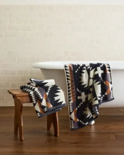 SPIDER ROCK TOWEL COLLECTION