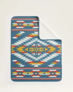 SUMMERLAND SHERPA STROLLER BLANKET