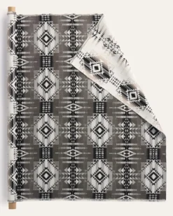 SUNBRELLA X PENDLETON PILOT ROCK FABRIC