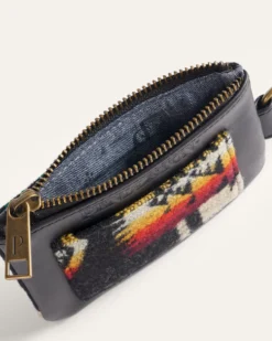TRADITIONS ZIP CARD CASE