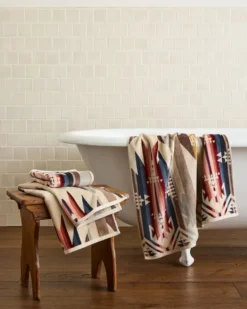 WHITE SANDS TOWEL COLLECTION