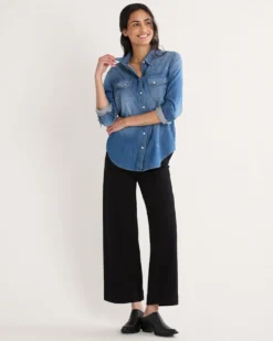 WOMEN'S CHAMBRAY GAMBLER SHIRT