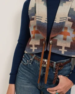 WOMEN'S DAKOTA WOOL VEST