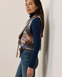WOMEN'S DAKOTA WOOL VEST