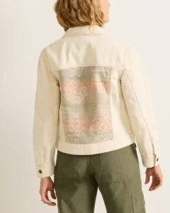 WOMEN'S DENIM TRUCKER JACKET