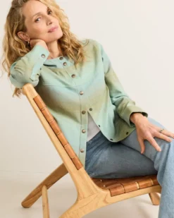 WOMEN'S OMBRE TRAILSIDE WOOL HOODIE