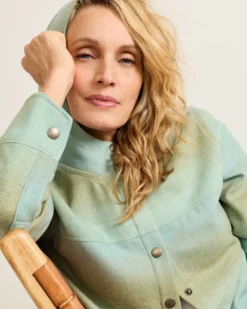 WOMEN'S OMBRE TRAILSIDE WOOL HOODIE