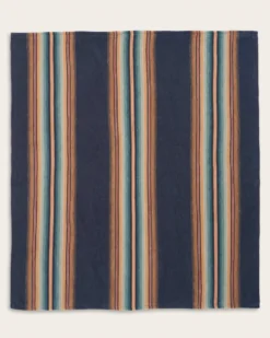 WYETH FALLS/STRIPE ORGANIC COTTON THROW GIFT PACK