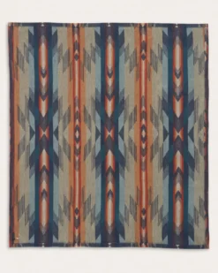 WYETH FALLS/STRIPE ORGANIC COTTON THROW GIFT PACK