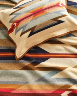 WYETH TRAIL BLANKET