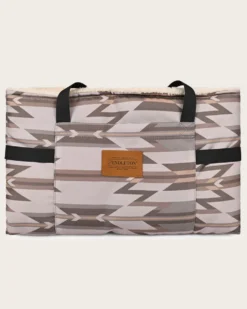 WYETH TRAIL PET TRAVEL BED