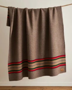 YAKIMA CAMP BLANKET