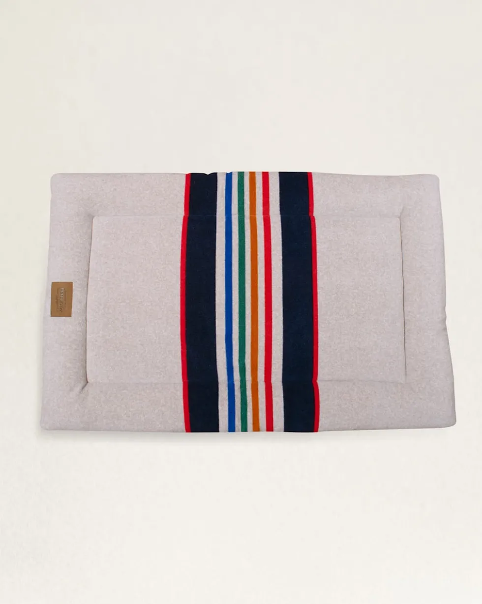 YELLOWSTONE NATIONAL PARK PET BED - COMFORT CUSHION